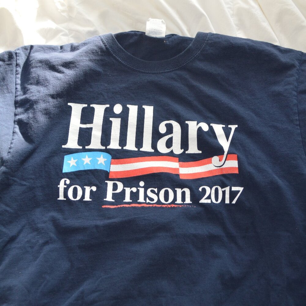 2017 Hillary For Prison Funny Political Men's T-Shirt